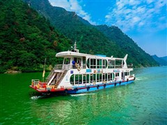 （清遠(yuǎn)）乘豪華游輪船游北江三峽、千年溯江古棧道、品北江河鮮宴 登十九福地飛來(lái)寺祈福一天（100%純玩）
