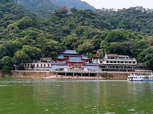 小北江飛來(lái)寺
