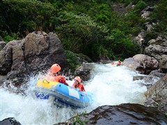 漂流之王?清遠(yuǎn)黃騰峽勇士漂流/ 天門(mén)懸廊“大球拍”、黃騰十八瀑純玩1天